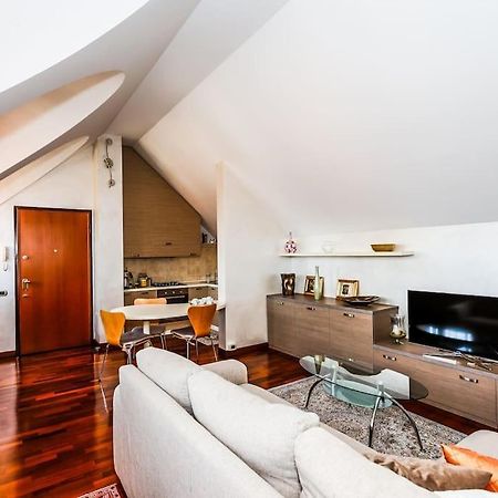 Prestigioso Appartamento Di 70Mq Vicino Milano 莱尼亚诺 外观 照片
