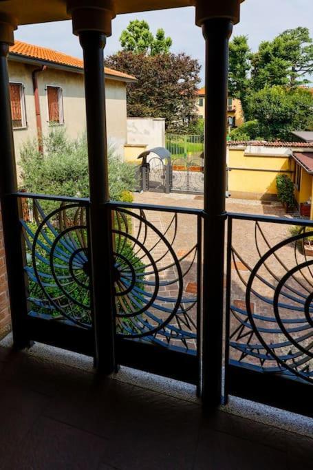 Prestigioso Appartamento Di 70Mq Vicino Milano 莱尼亚诺 外观 照片